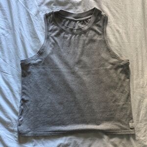 Vuori Energy Crop Top in Heather Grey